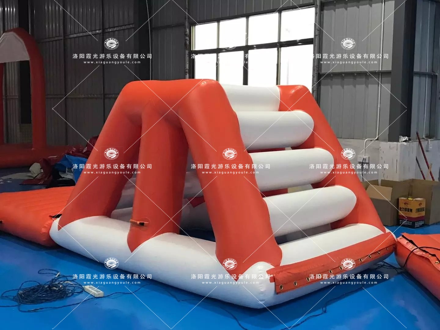 松江水上闯关设施